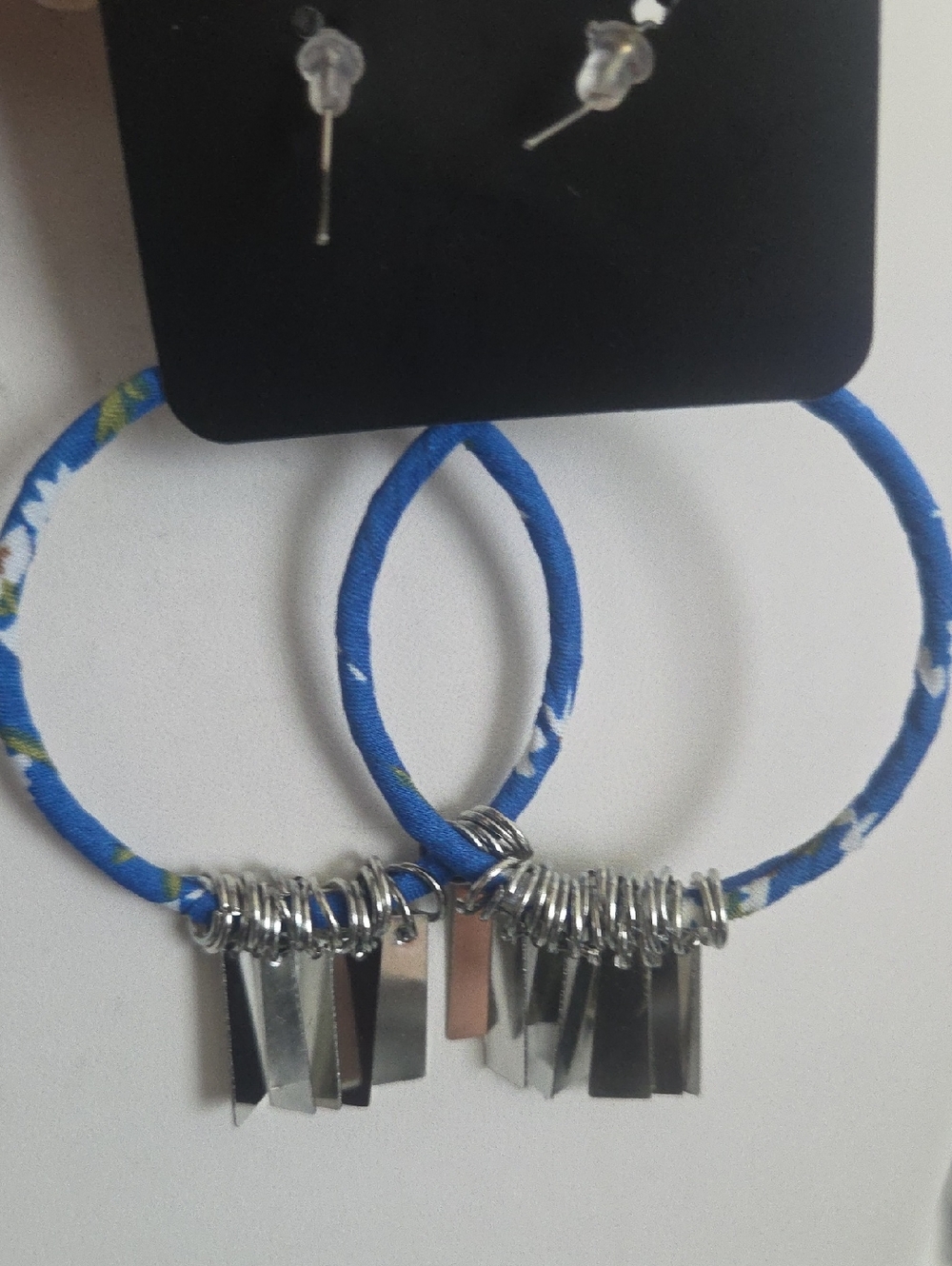 Paparazzi Garden Chimes Blue Earrings NWT - Picture 3 of 3